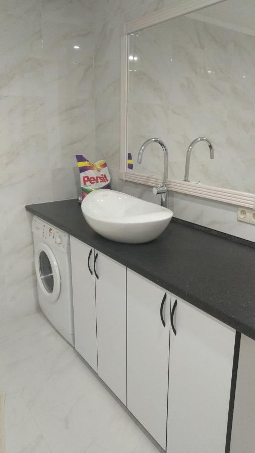 Аппартаменты Студия Первая Линия У Моря В Совиньоне Odesa Room photo